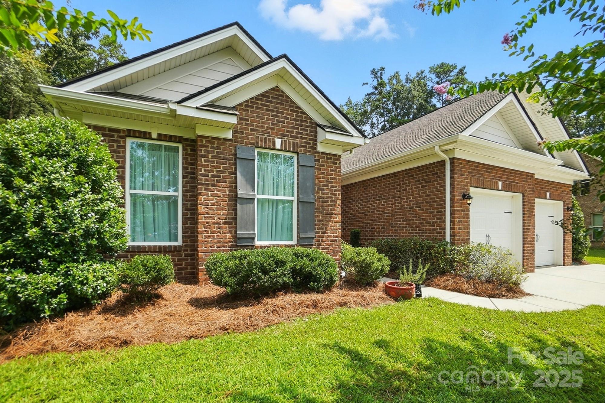 8705 Mullis Forest Court