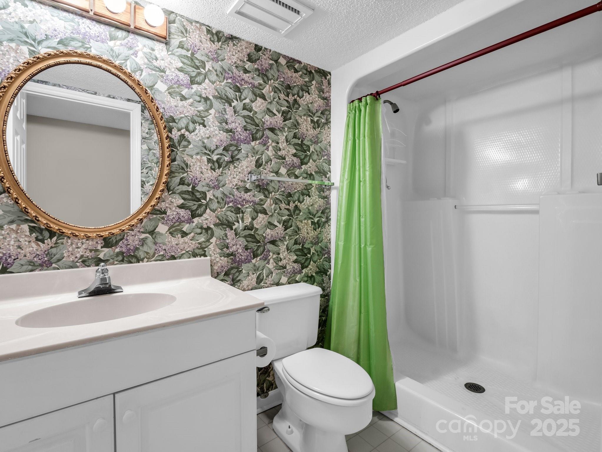 Hunting Country Trails - Residential