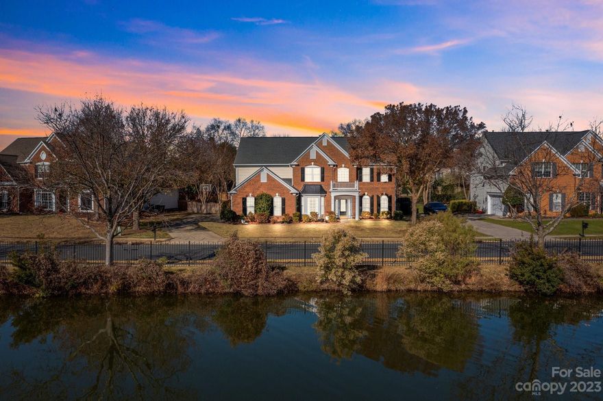 Unveiling your dream retreat in S. Charlotte's coveted Cady Lake! This stunner welcomes you w/a newly renovated culinary haven a master chef would be proud of. The pics don't even do it justice. Finish your gourmet meals & decide where to relax, the spacious two story great room or the screened porch overlooking the private backyard. Work from home? Enjoy the office w/custom built-ins that make Zoom calls envy-inducing. The guest bedroom on the main floor ensures VIP treatment & privacy for your favorite visitors. The primary suite is a true oasis w/a gorgeous & completely renovated bath. The beautiful, open & functional plan streams in tons of natural light elevating daily living. The front view is a picturesque panorama of the neighborhood lake. Convenience is your neighbor w/fantastic shopping, dining, entertainment & 485 access just minutes away. Recently rezoned to the new Ballantyne Ridge High for 2024! Both HVAC systems got the 5-star treatment in 2020 & 2022. Welcome home!