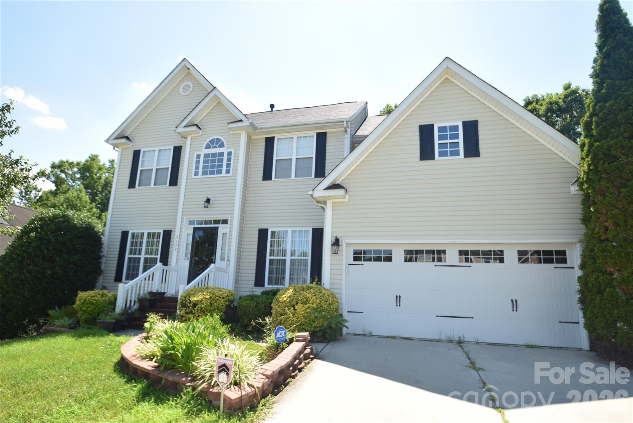 6629 Pattonsburg Drive, Charlotte, NC, 28213