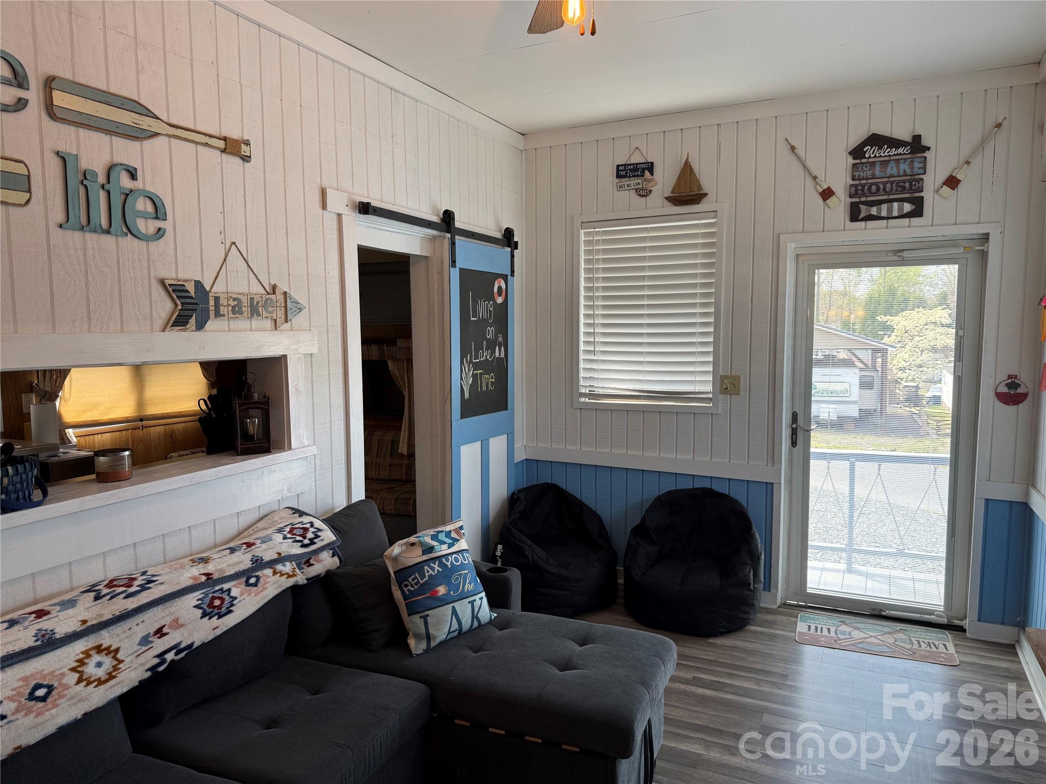 Twin Harbor - Residential