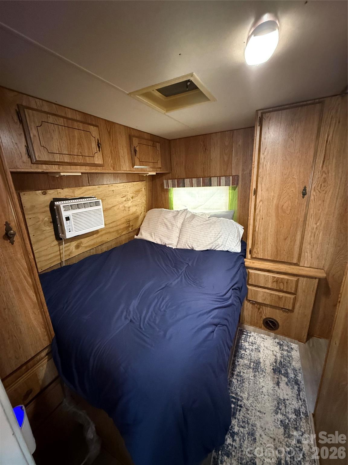 Twin Harbor - Residential