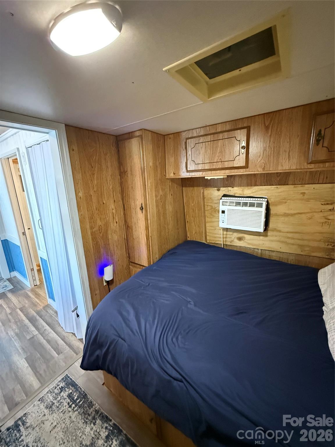 Twin Harbor - Residential