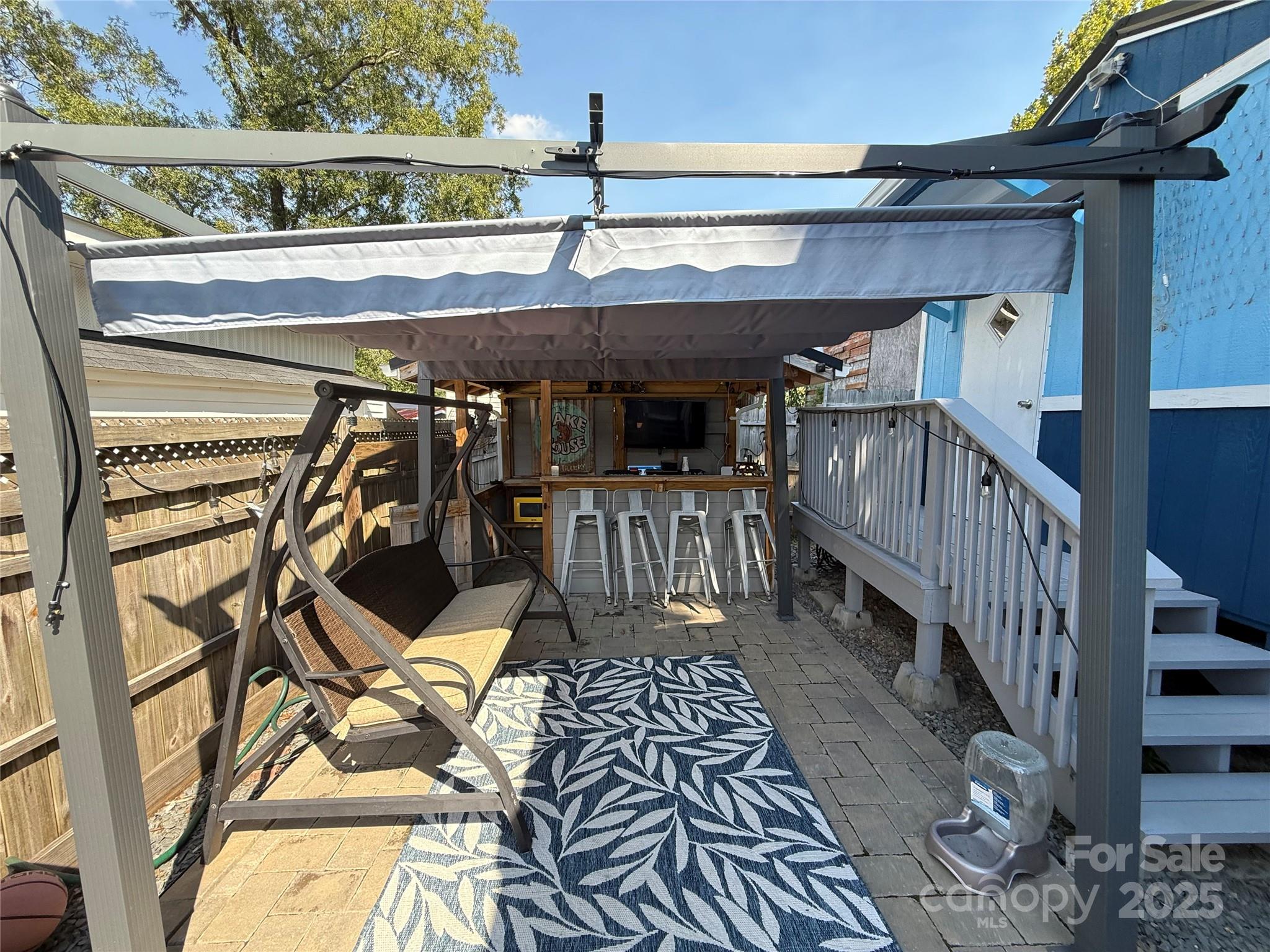 Twin Harbor - Residential