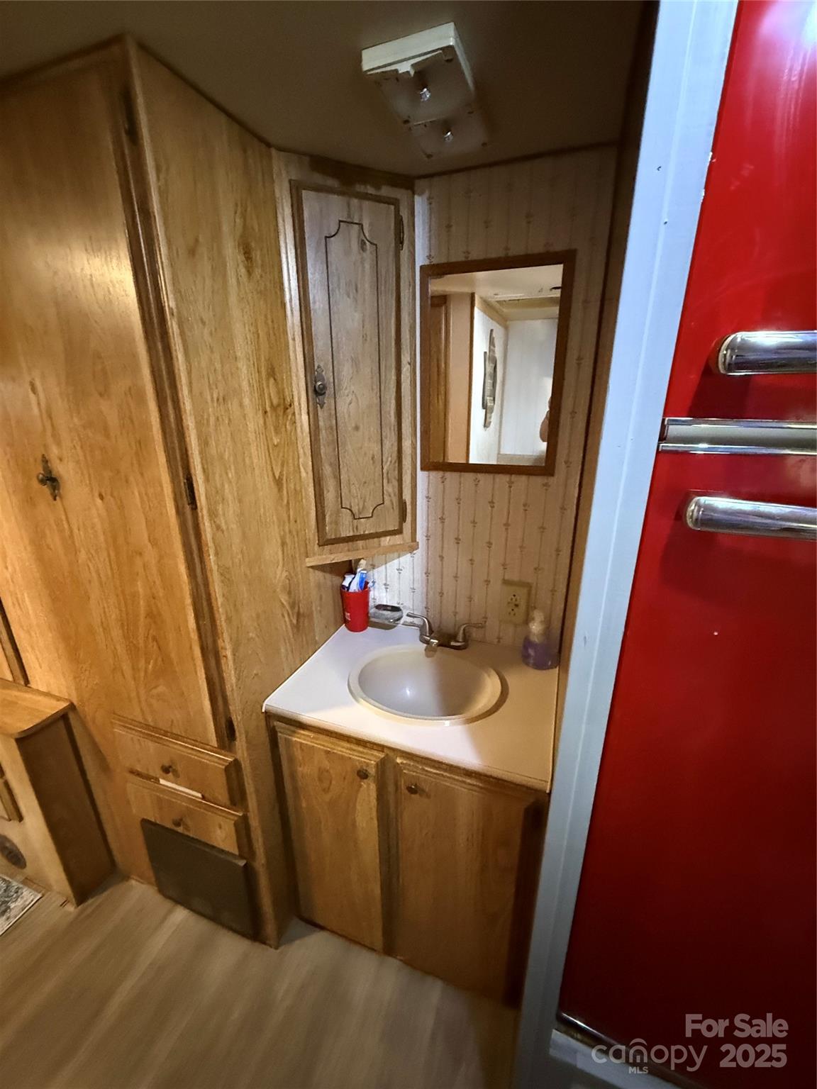 Twin Harbor - Residential