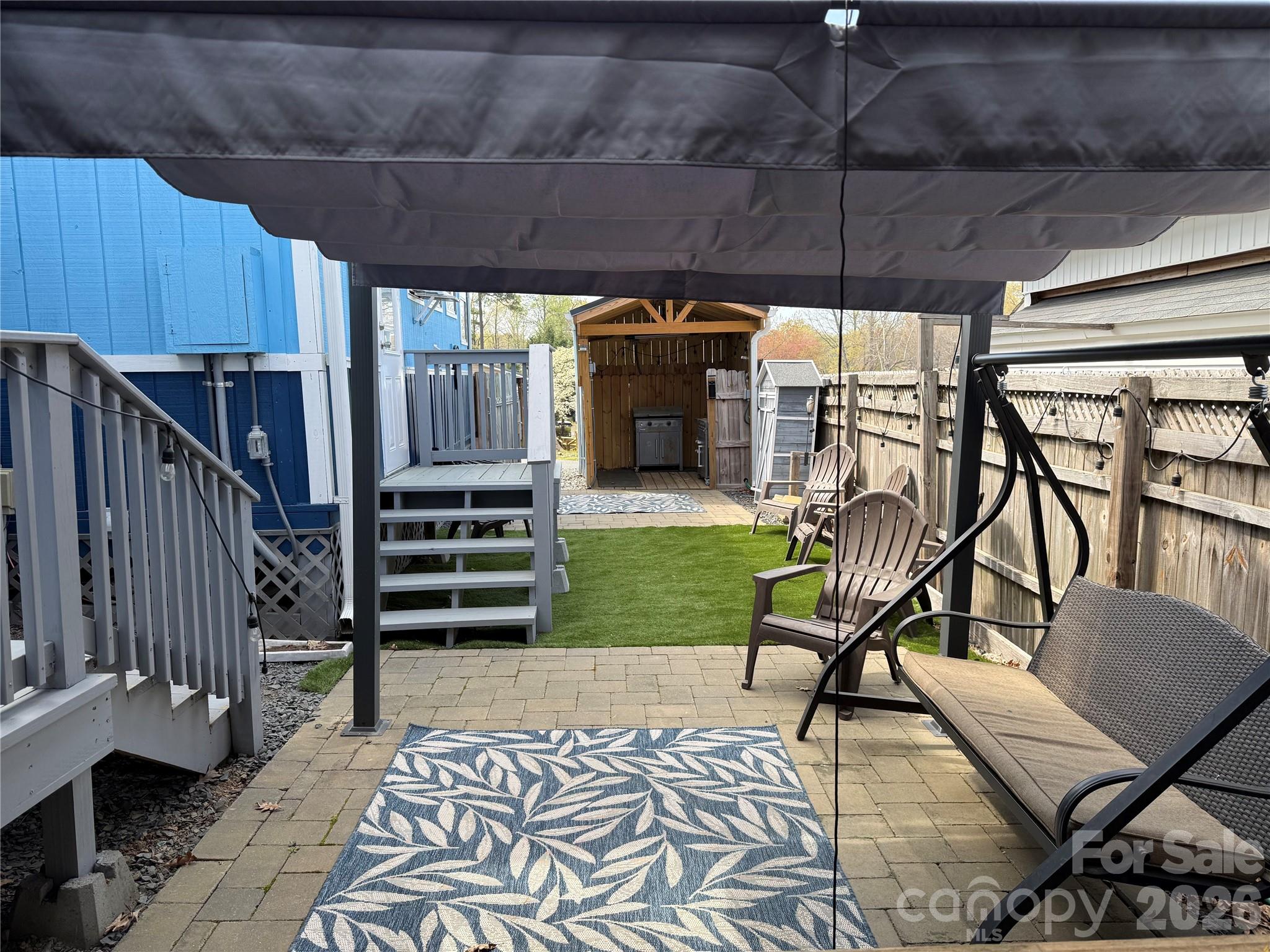 Twin Harbor - Residential