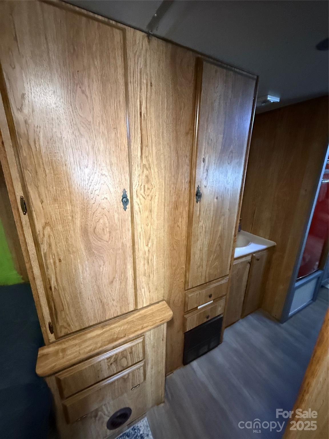 Twin Harbor - Residential