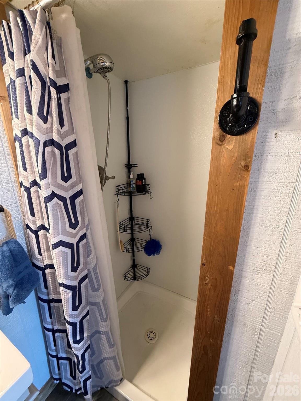 Twin Harbor - Residential