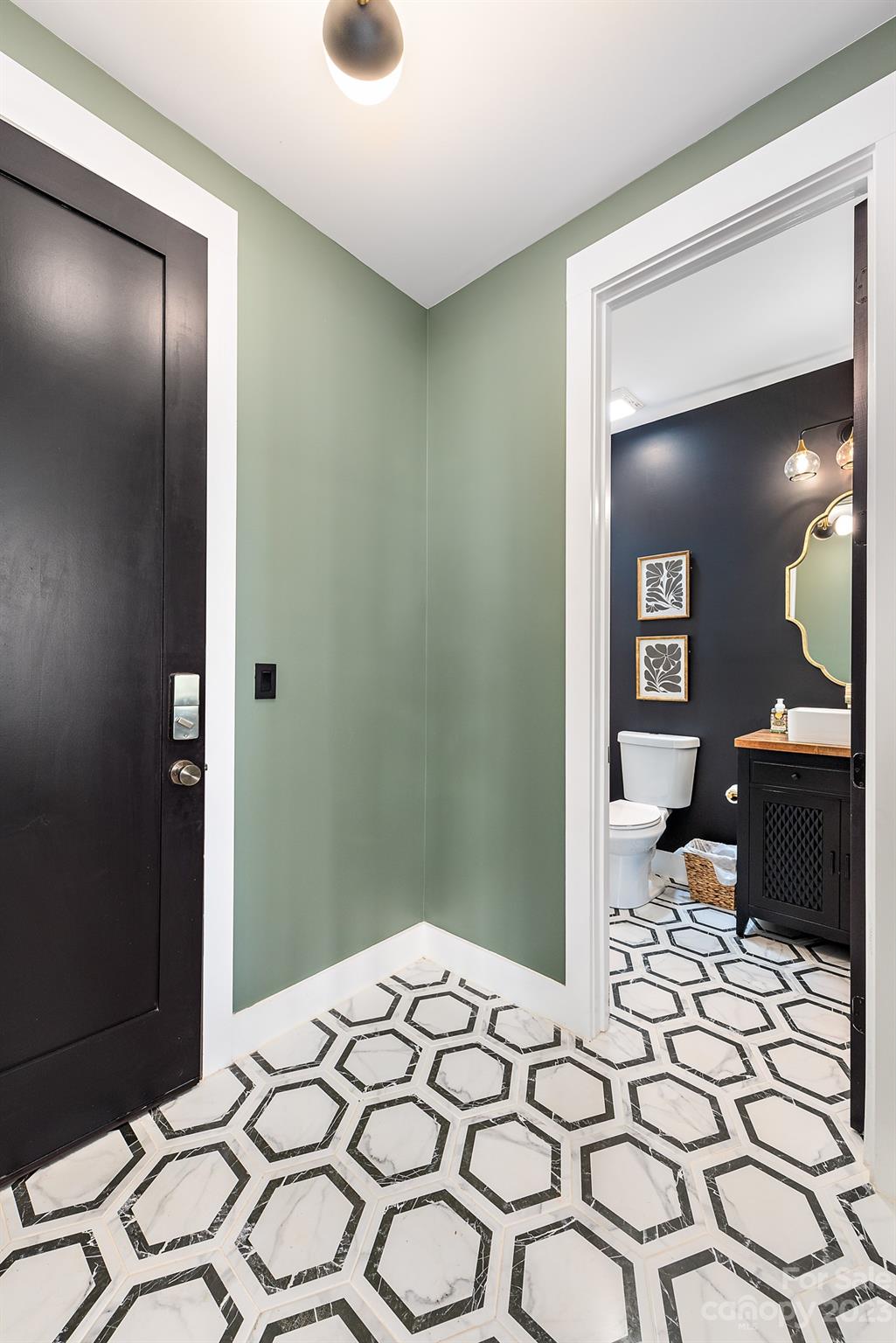 Plaza Hills - Residential