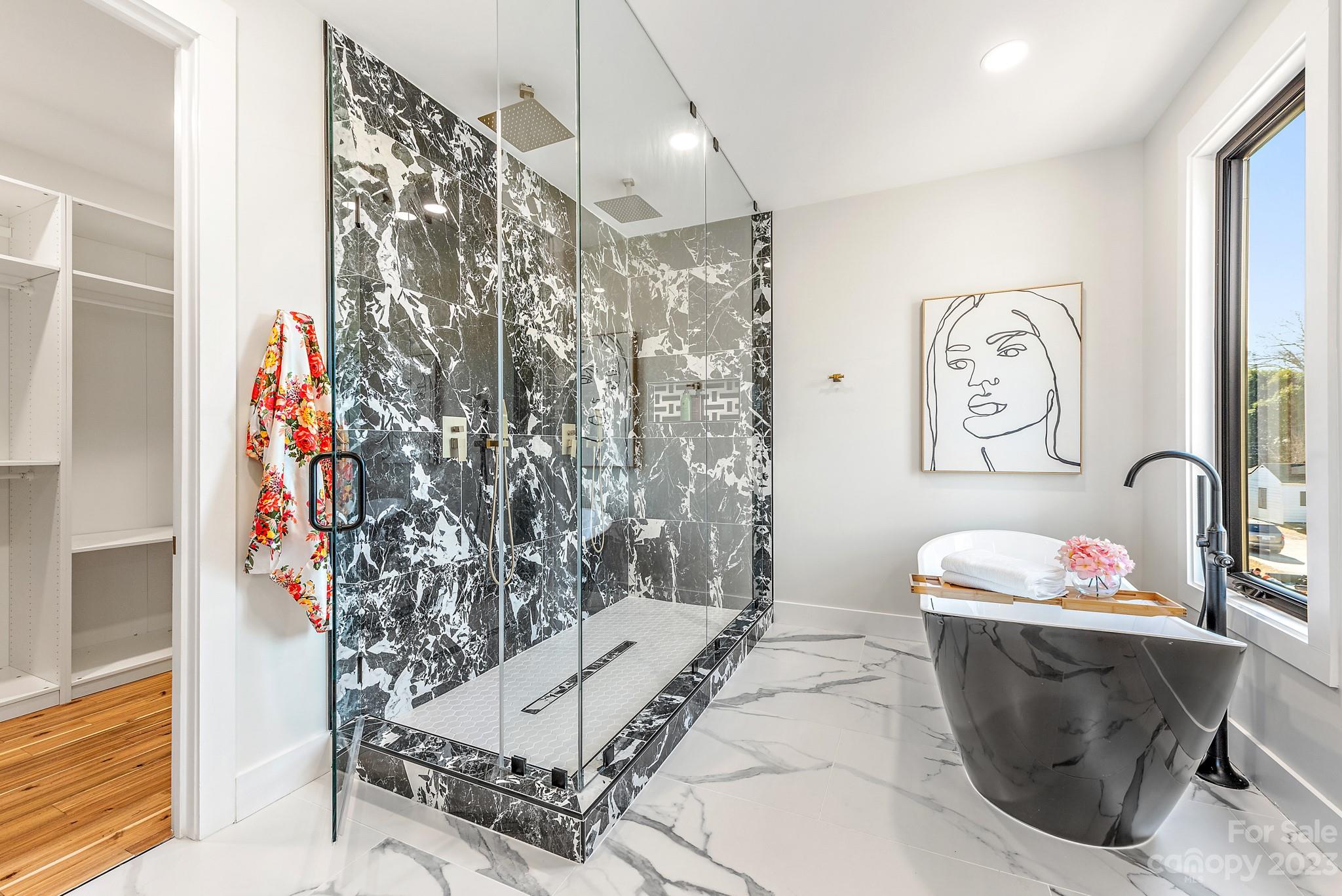 Plaza Hills - Residential