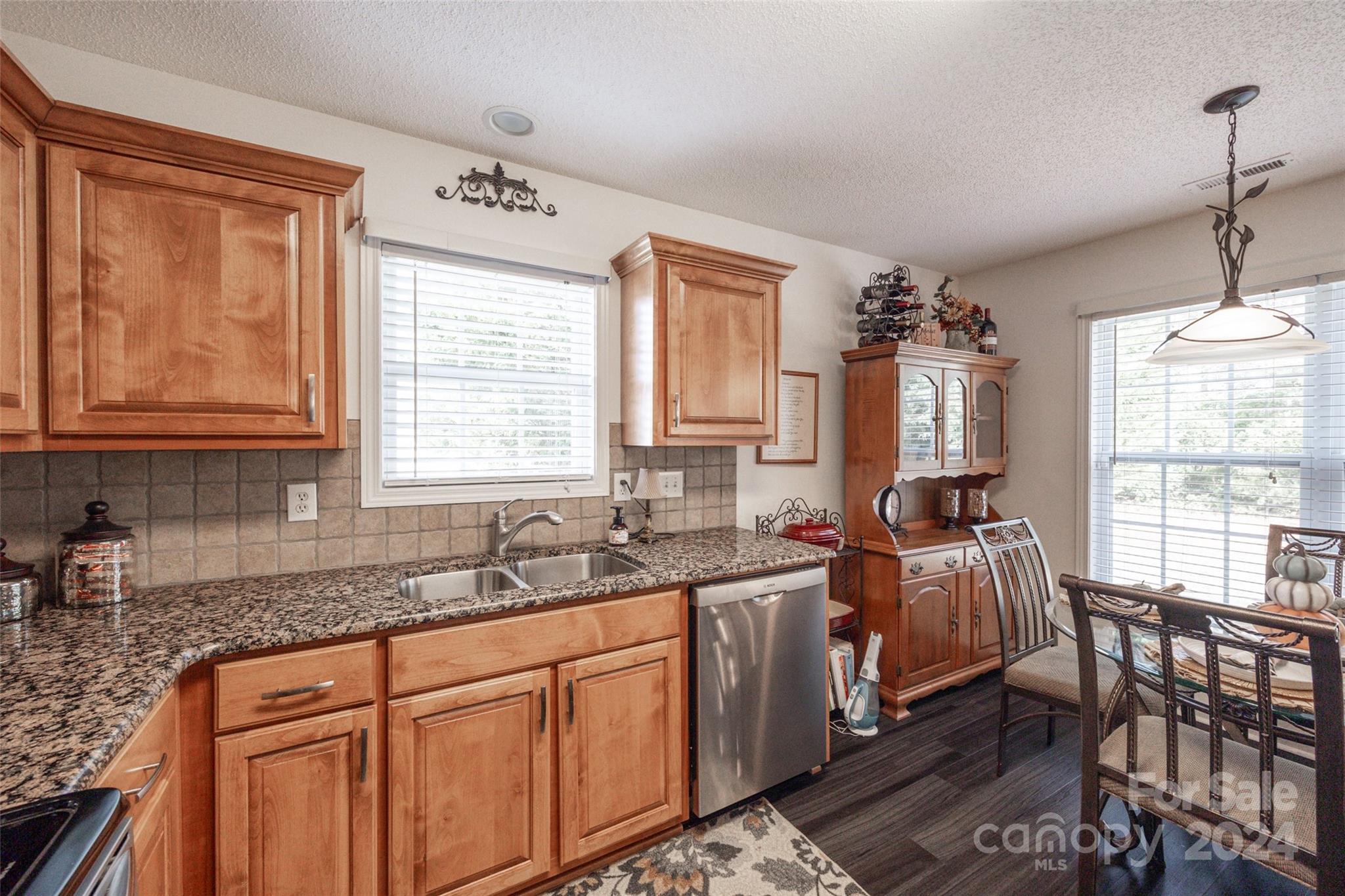 Highland Creek - Residential