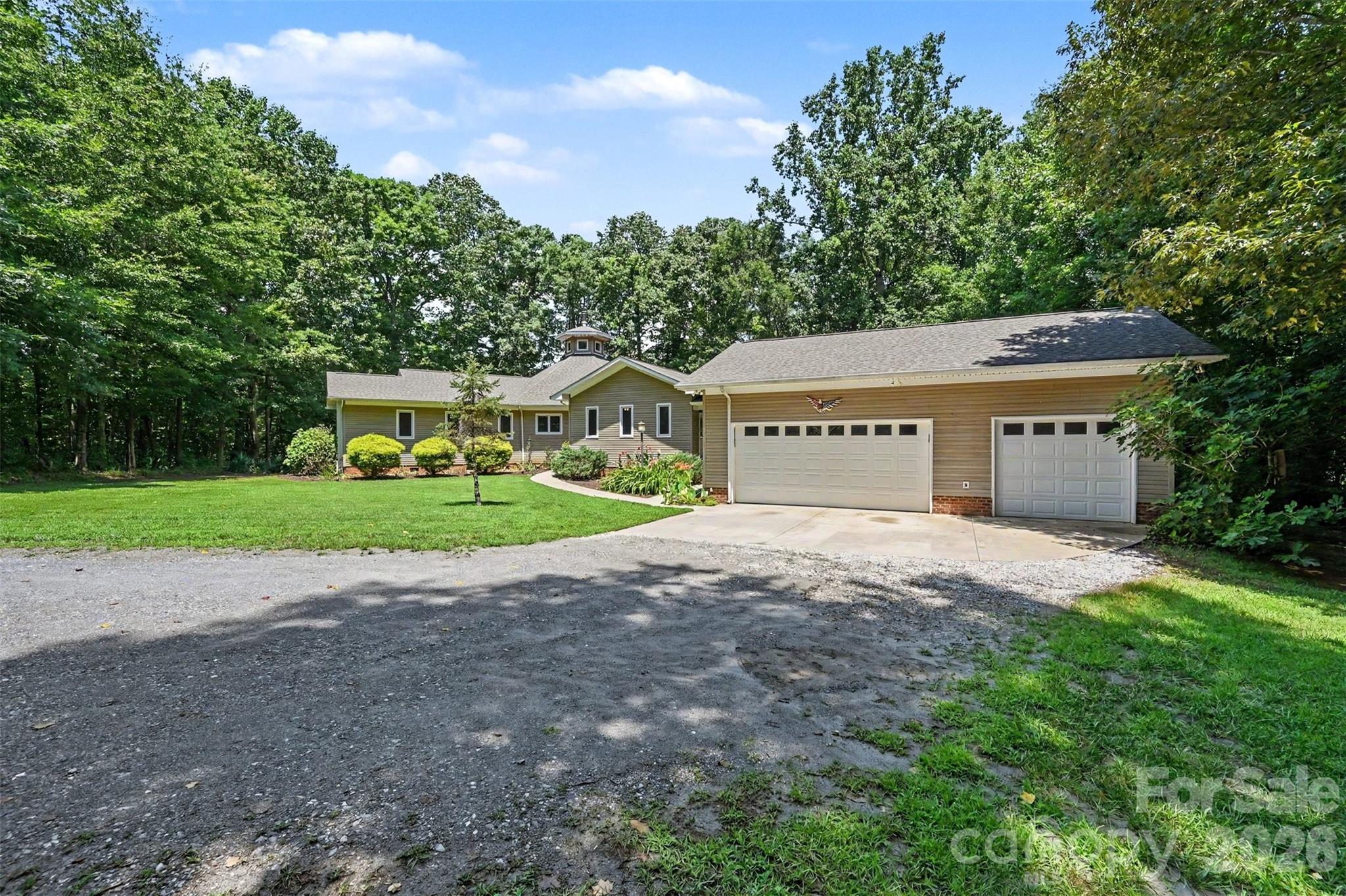 1837 White Ibis Court