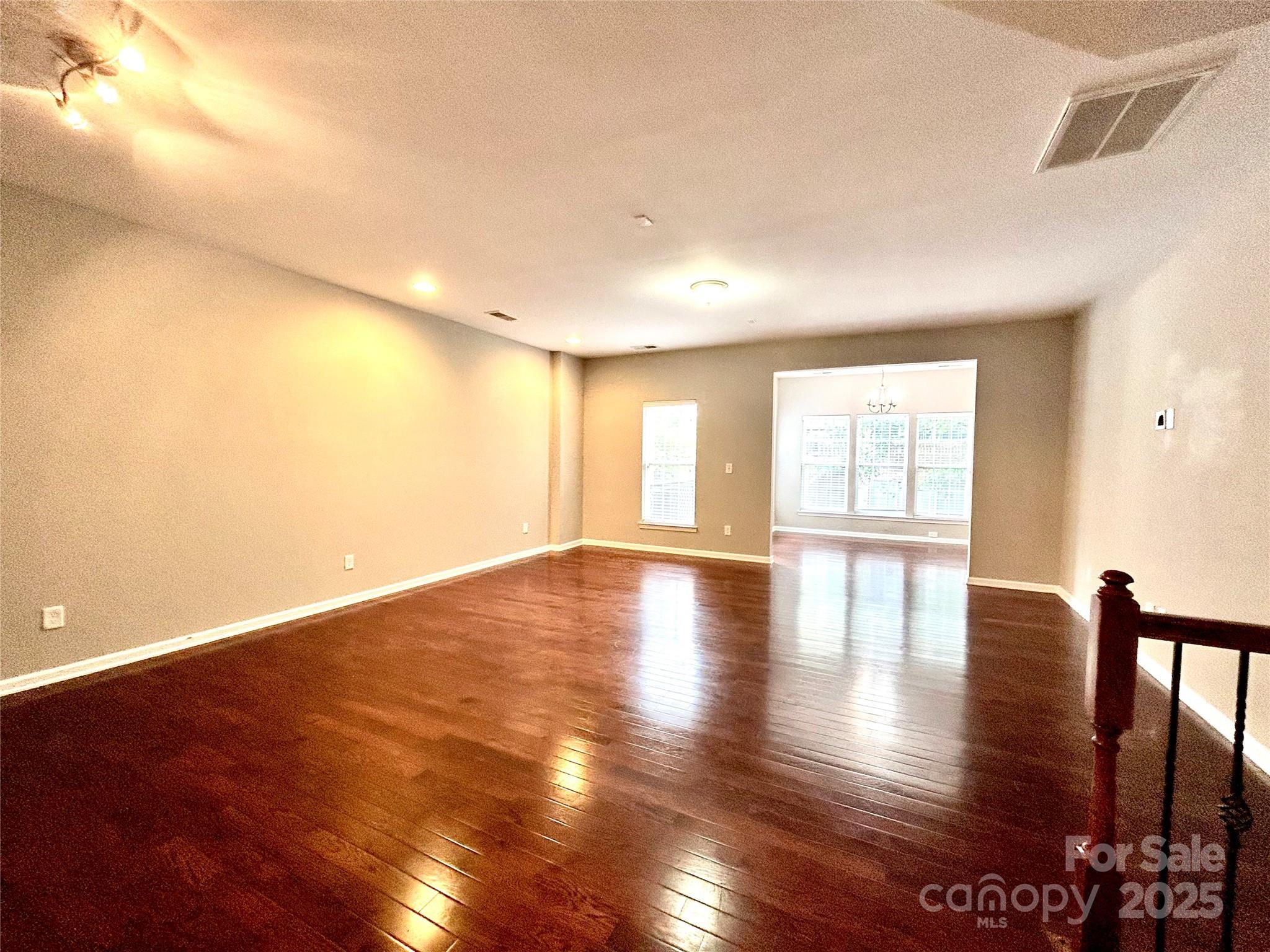 251 Lincoln Street