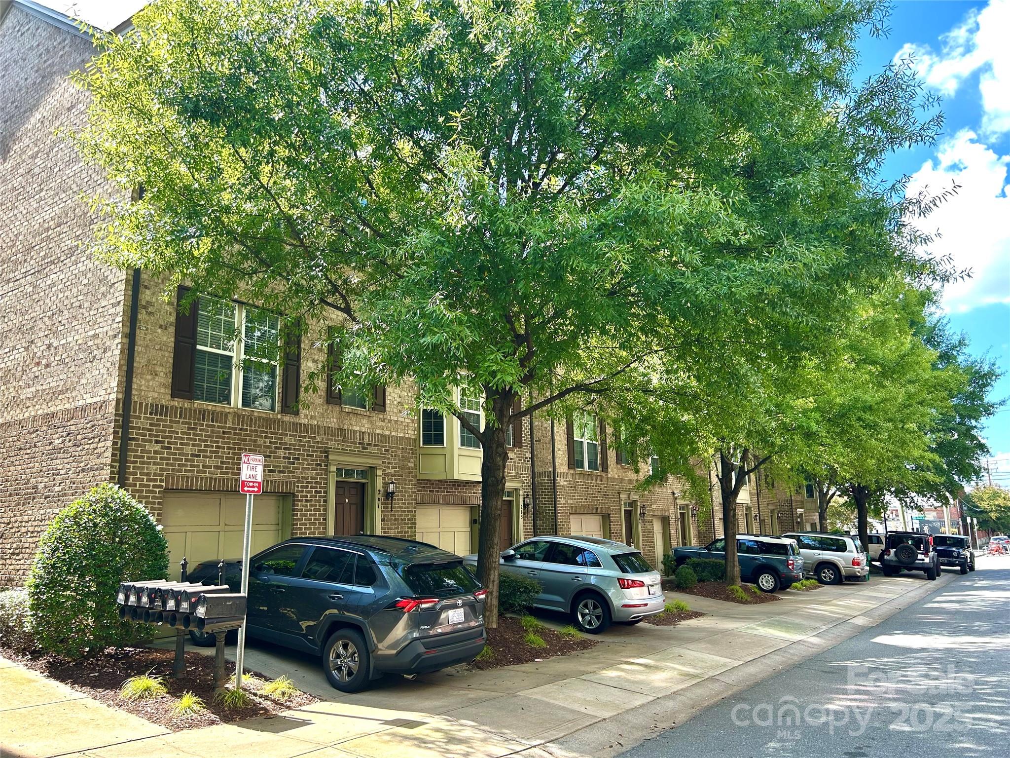 251 Lincoln Street