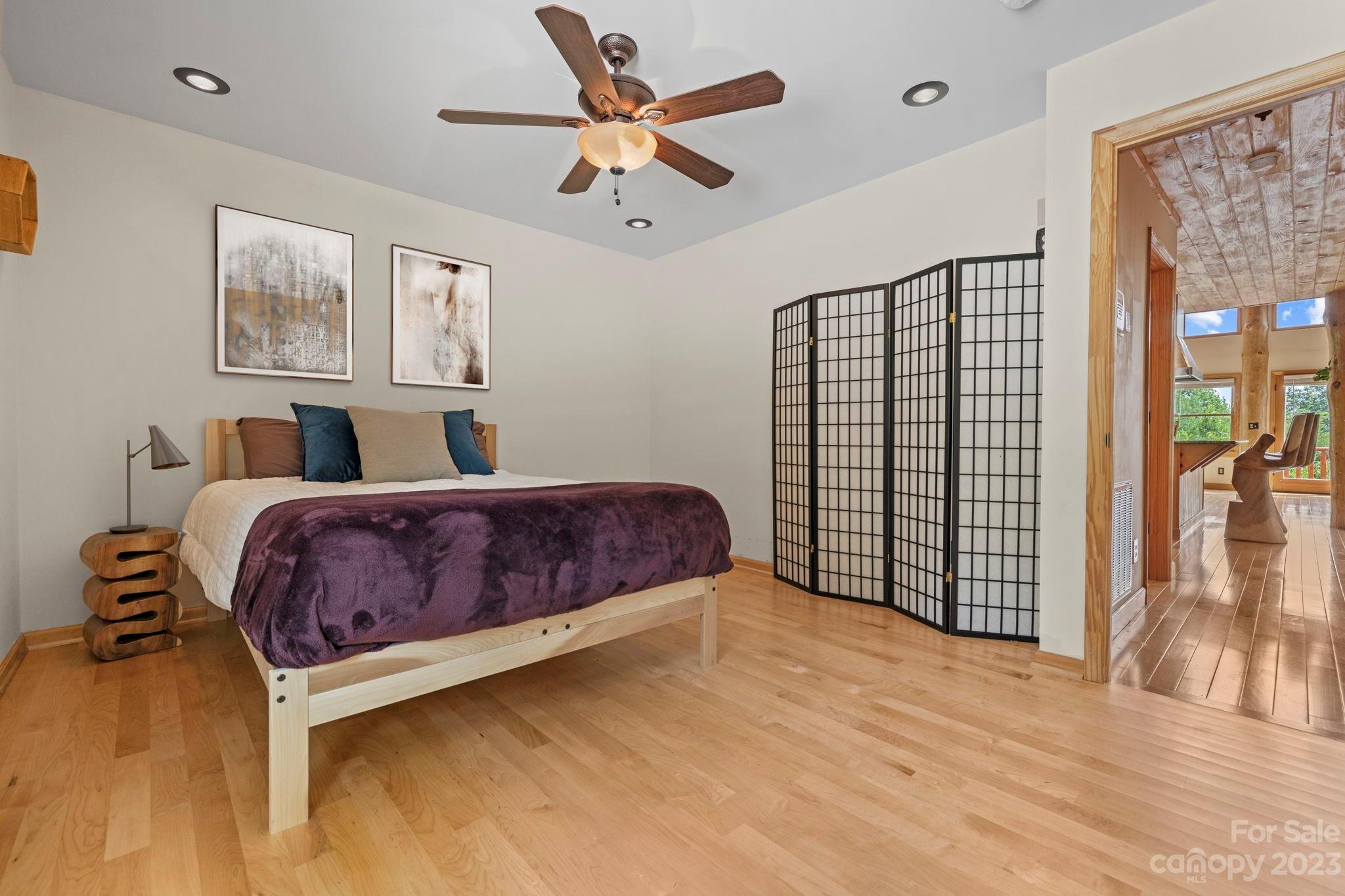 Gateway Mountain - Residential