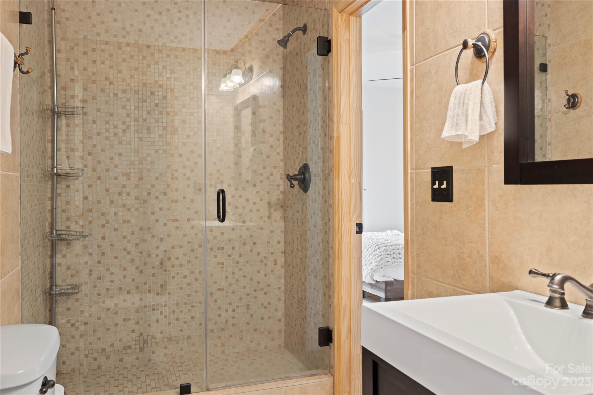 Gateway Mountain - Residential