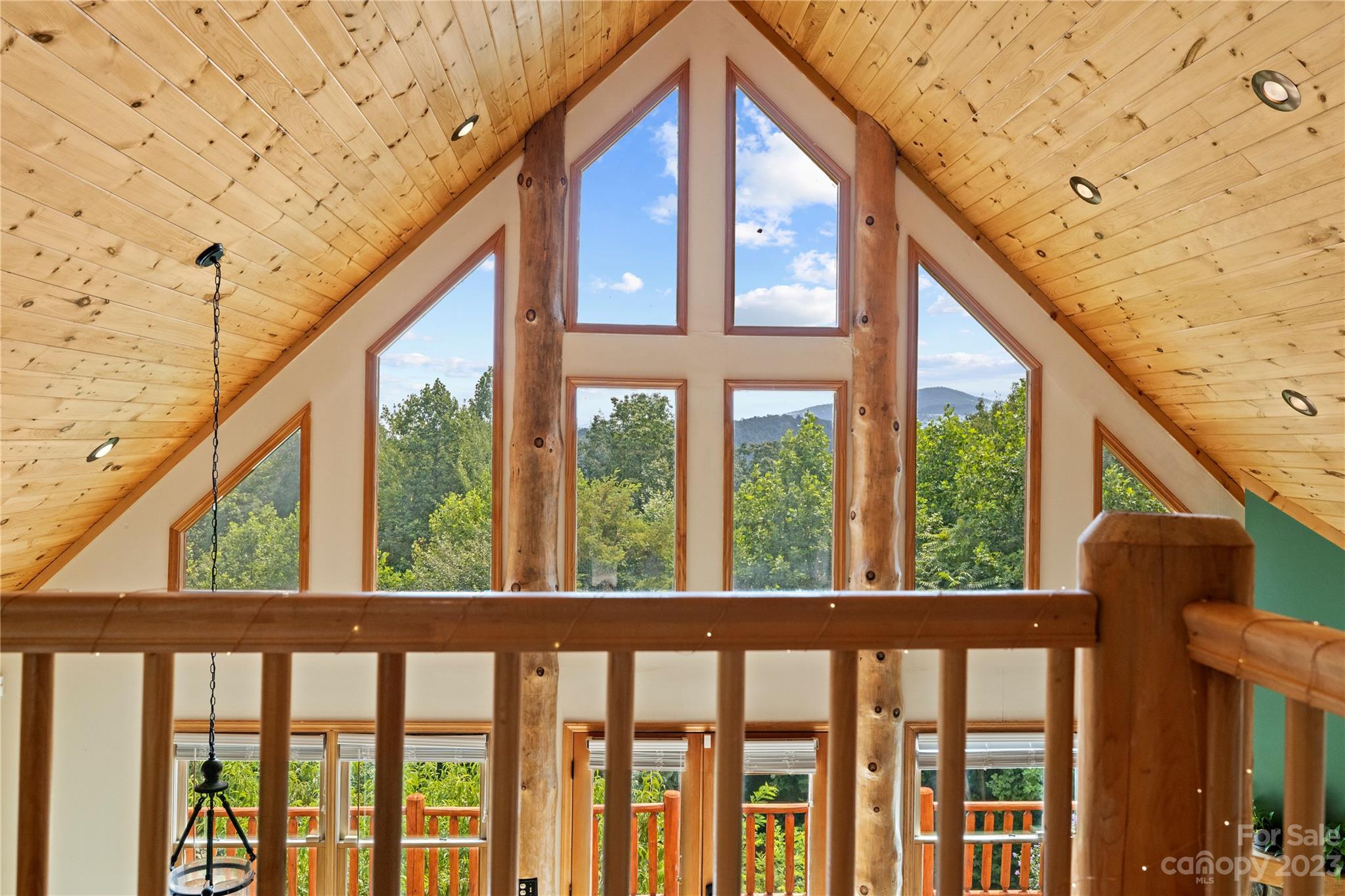 Gateway Mountain - Residential