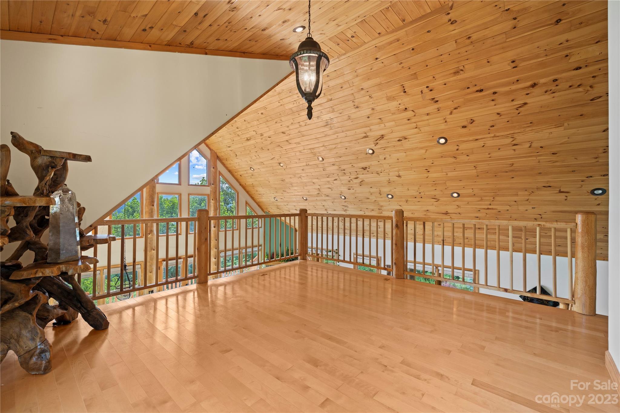 Gateway Mountain - Residential