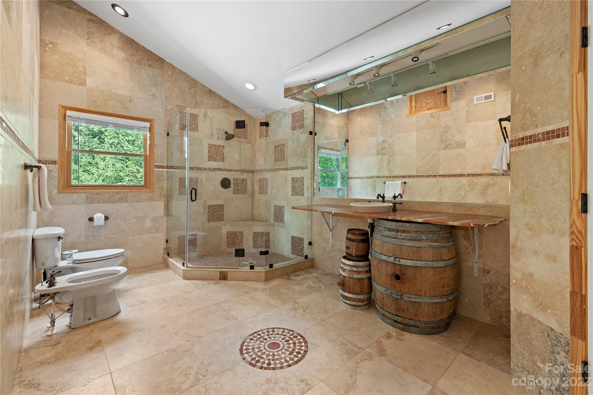 Gateway Mountain - Residential