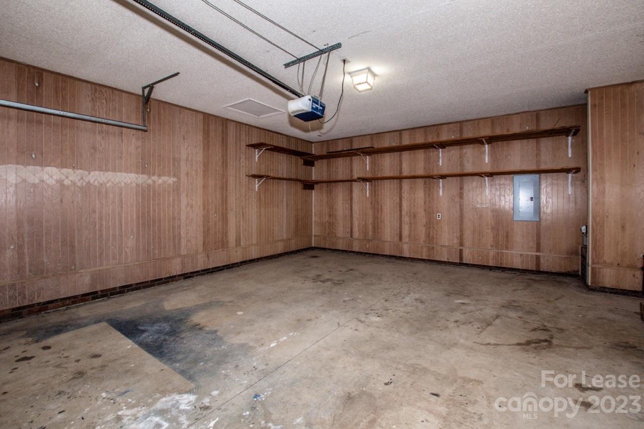 Alexander Hill - Residential Lease