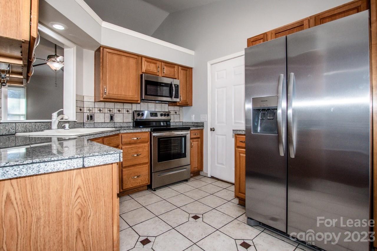 Alexander Hill - Residential Lease
