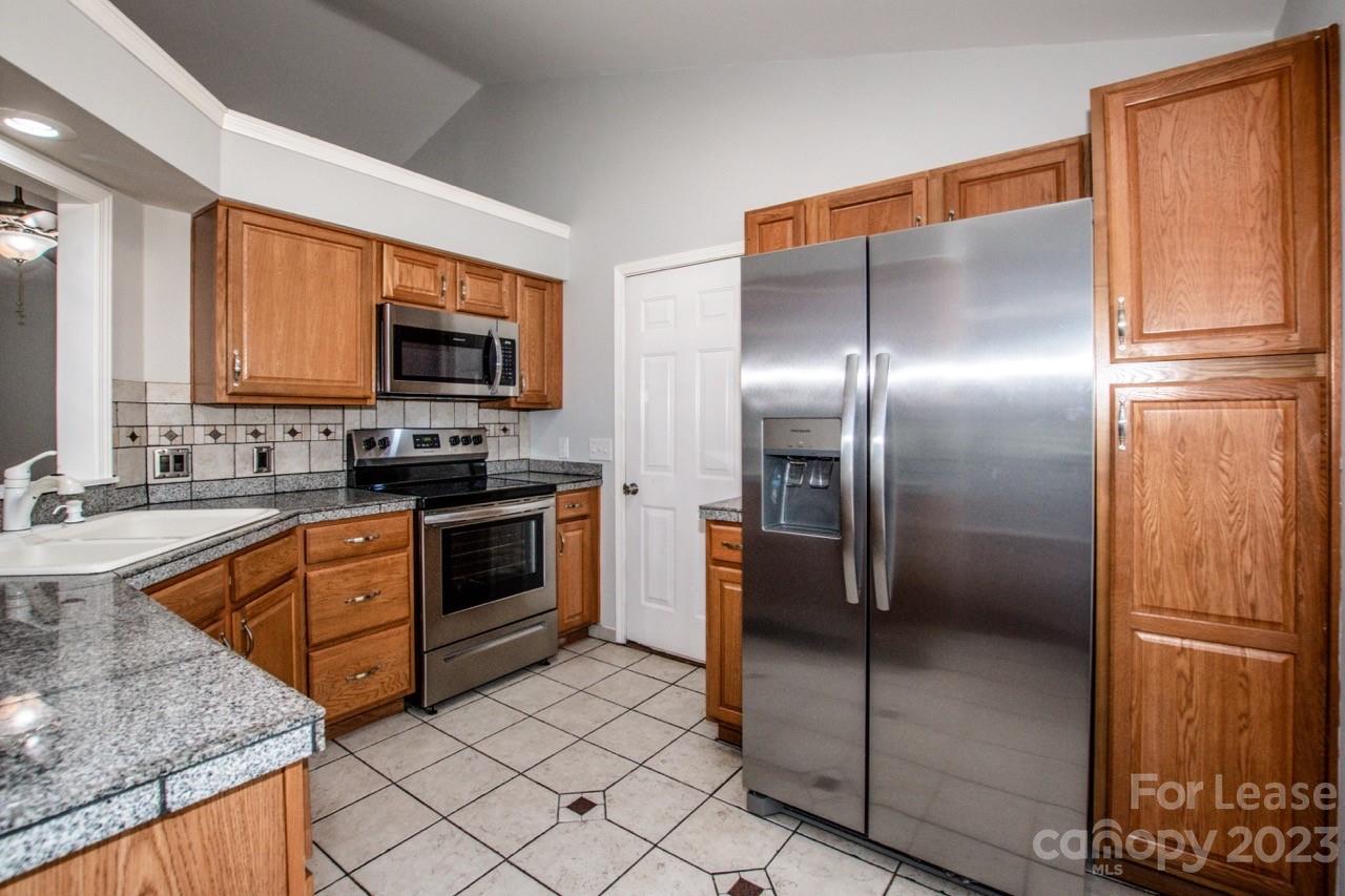 Alexander Hill - Residential Lease