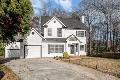 2537 Amber Creste Lane Charlotte NC 28212