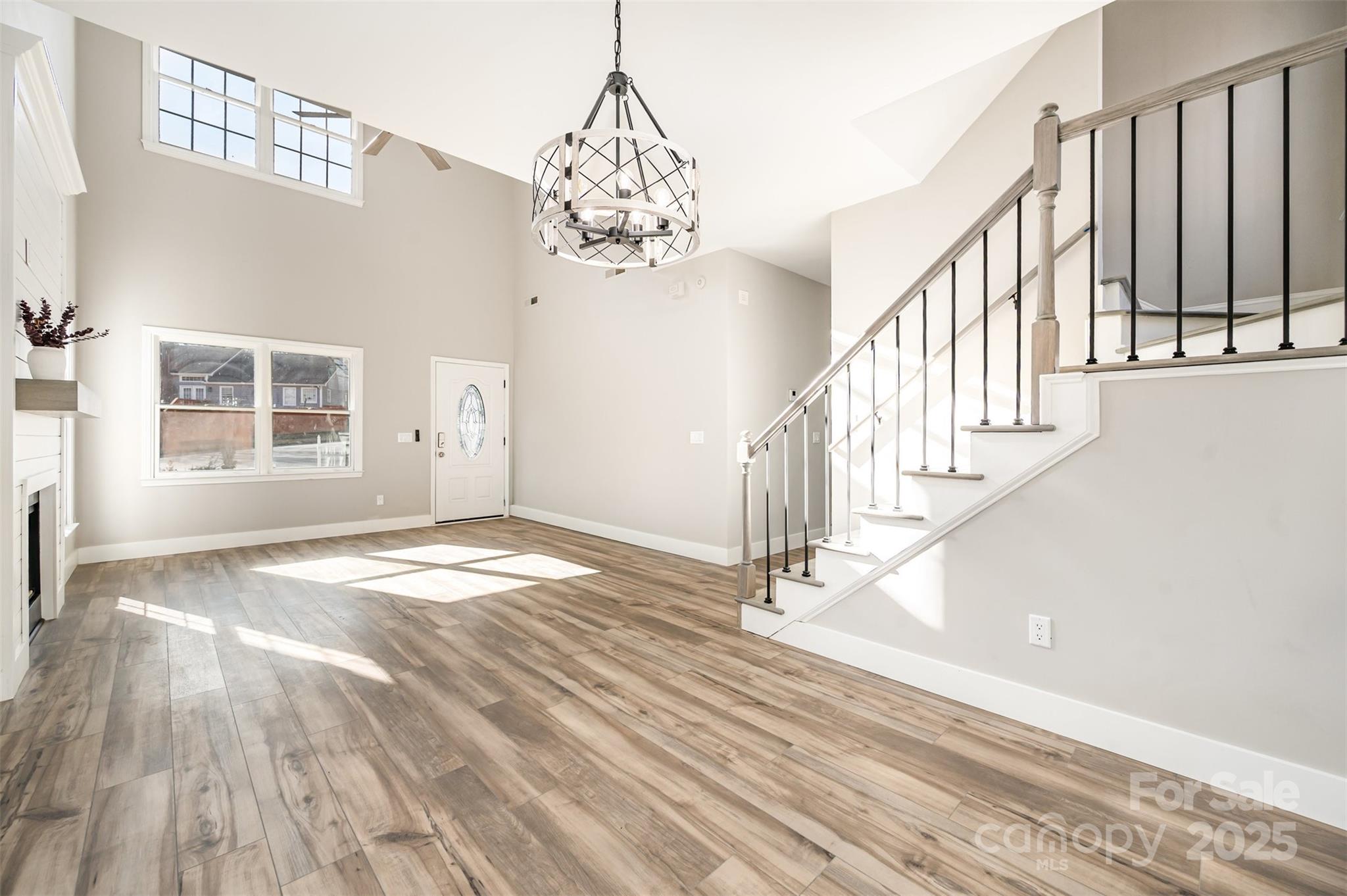 2537 Amber Creste Lane