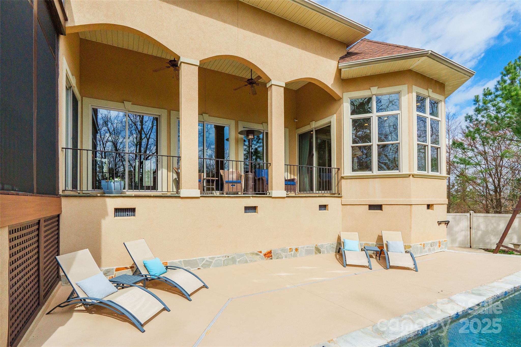 Liberty Hill Pointe - Residential