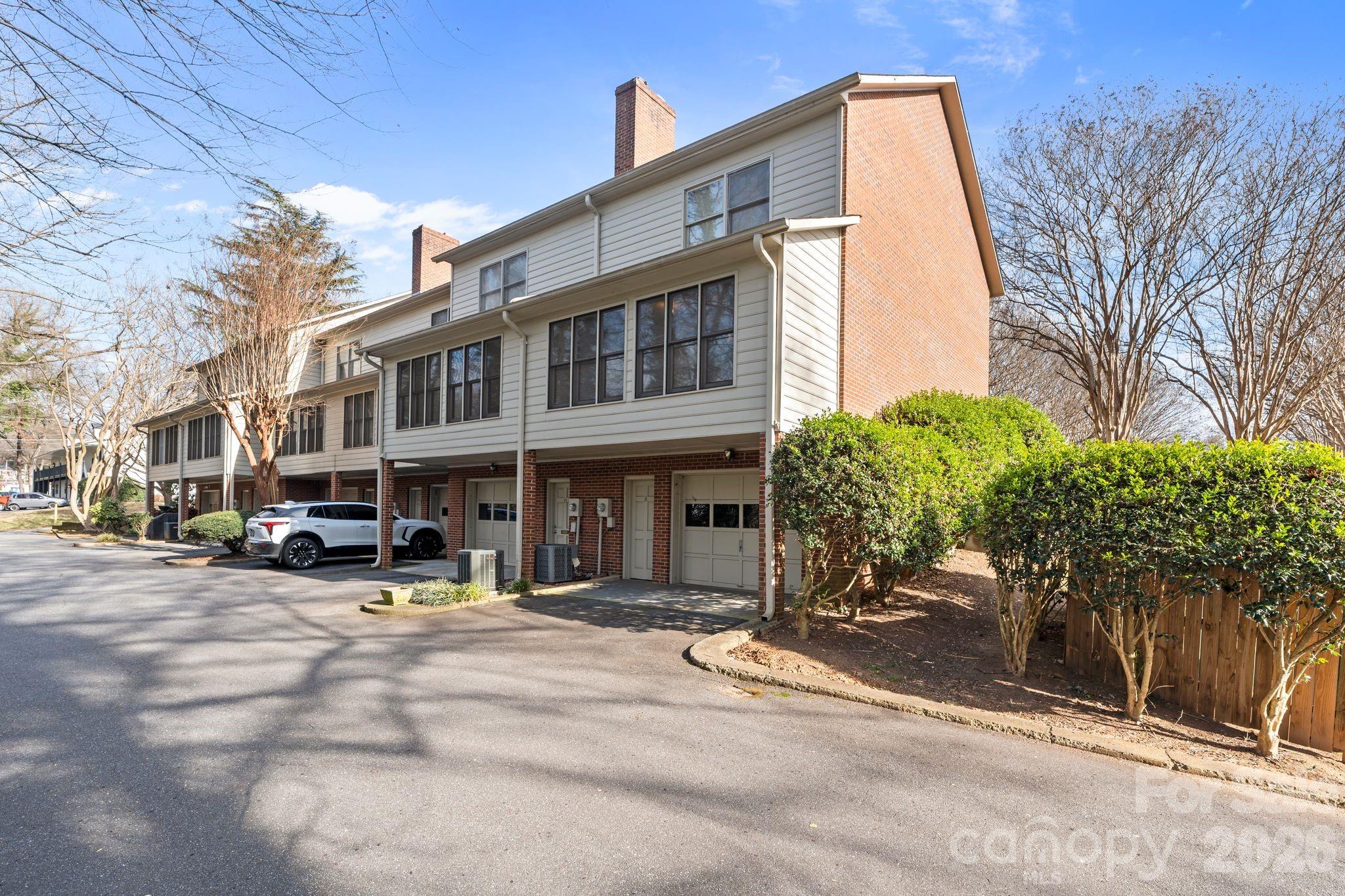 Hawksridge - Residential