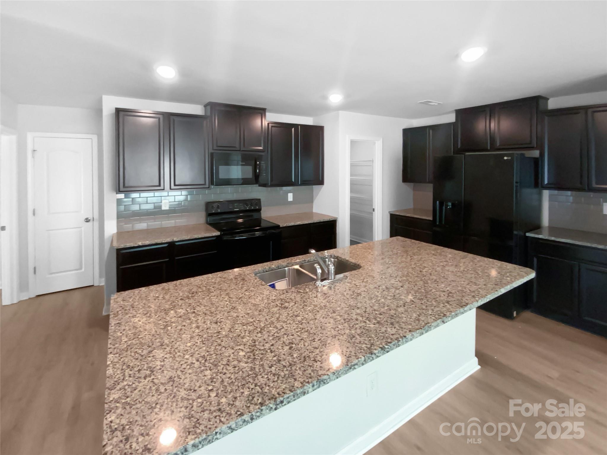 Alexander Glen - Residential