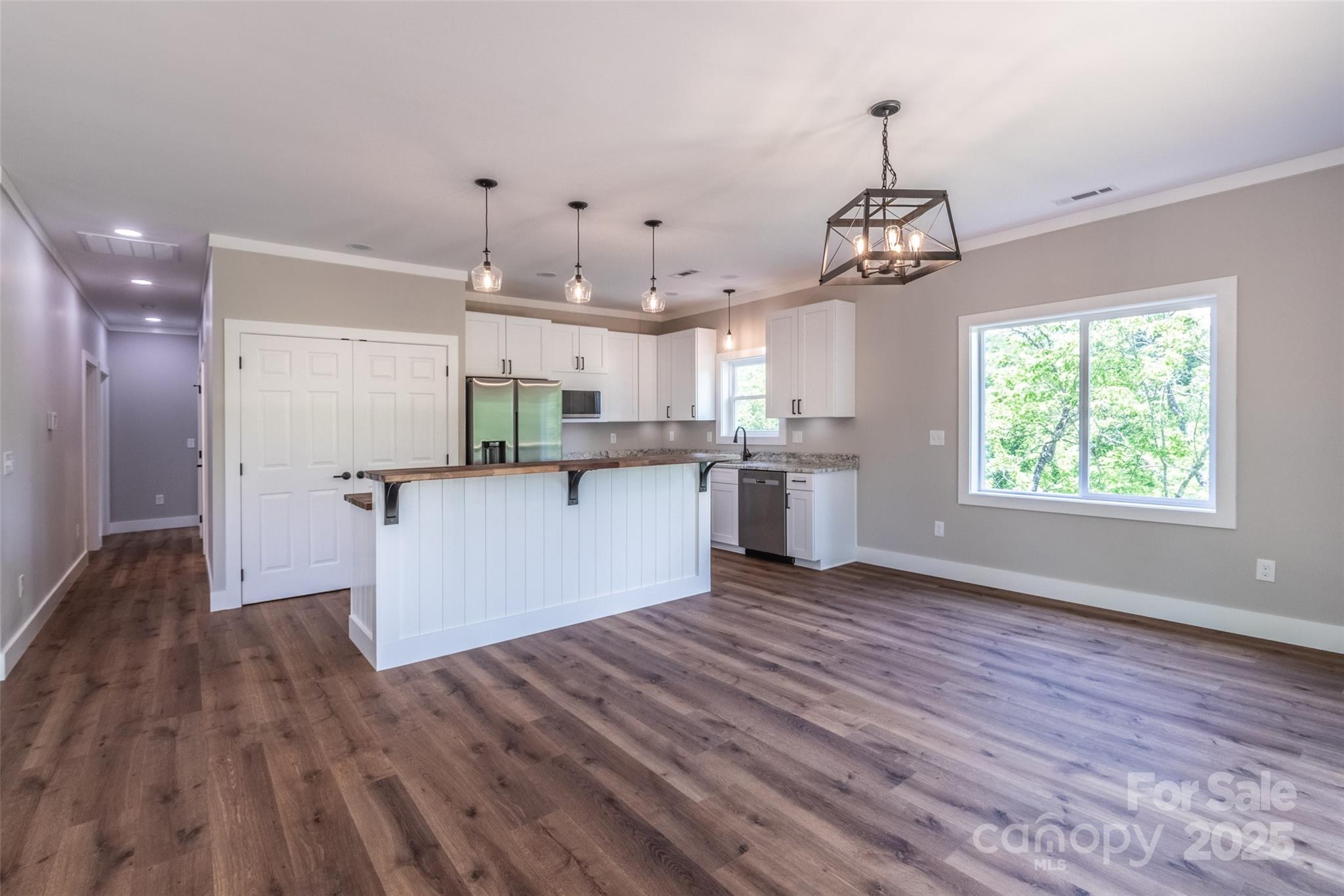 Cole Mountain - Residential