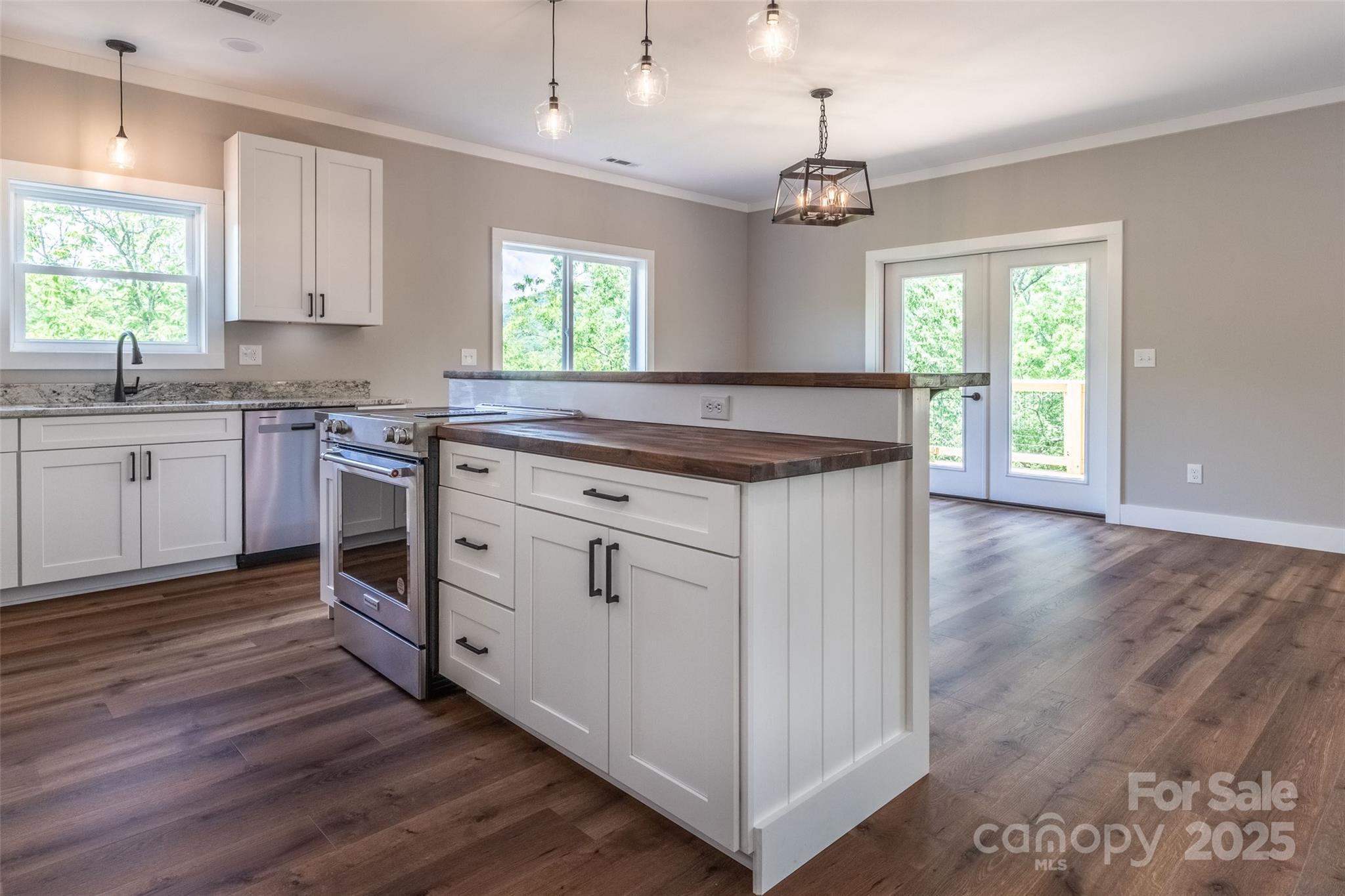 Cole Mountain - Residential