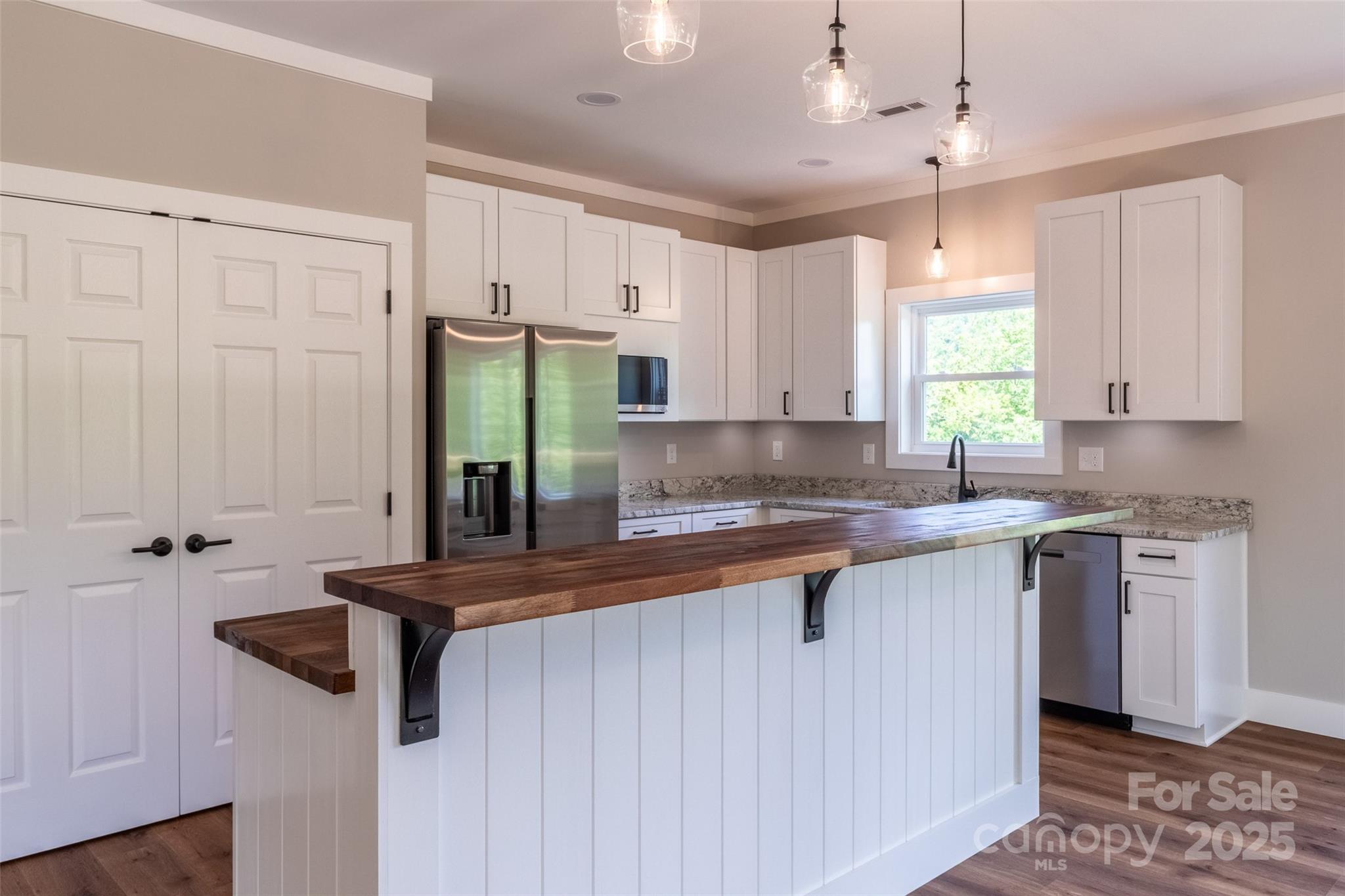 Cole Mountain - Residential