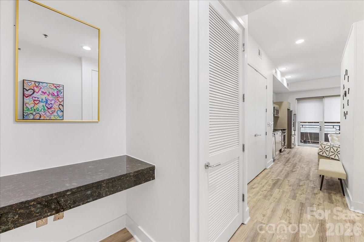 1133 Metropolitan Avenue 211