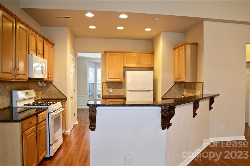 Weston Glen - Residential Lease