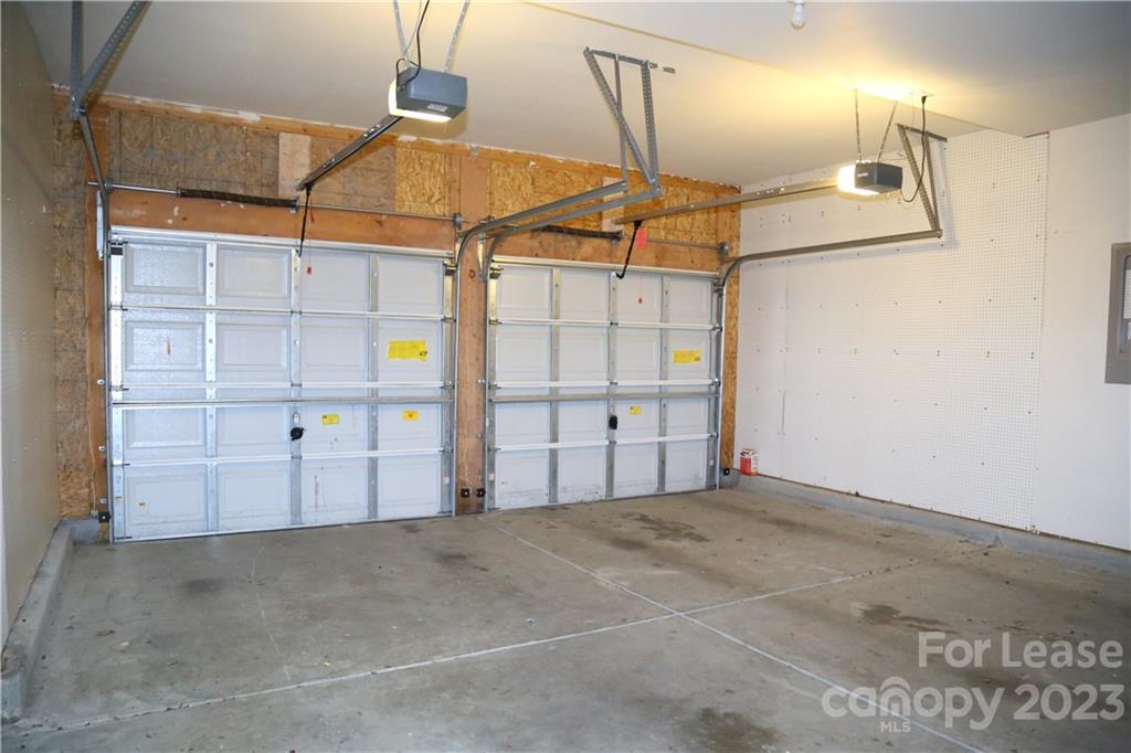 Weston Glen - Residential Lease