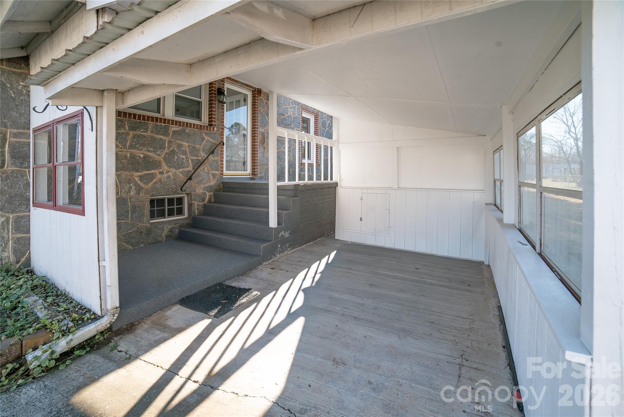 3219 US 70 Highway E