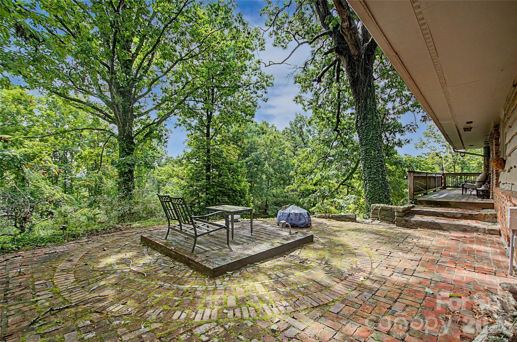 70 Dogwood Drive