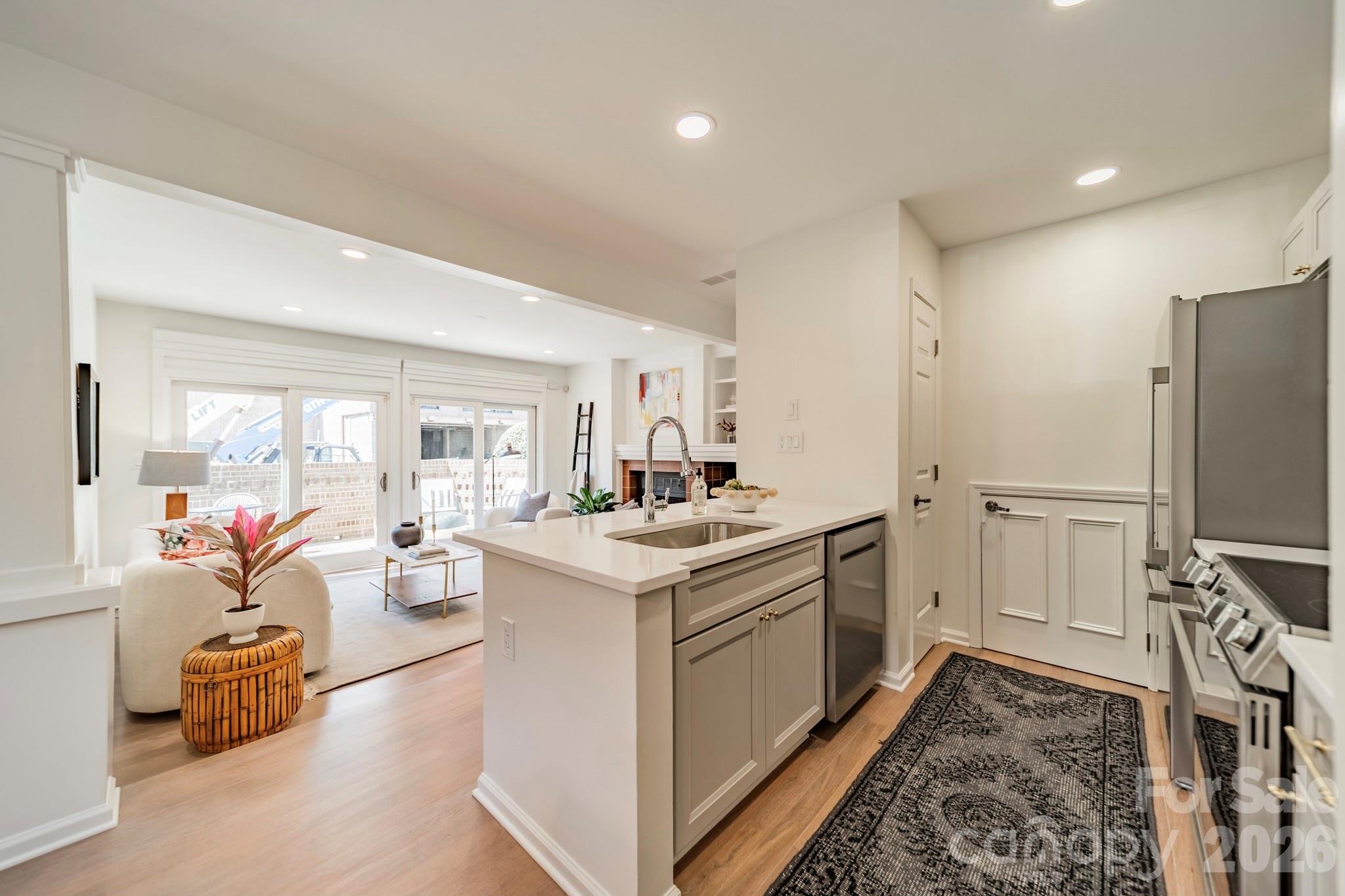 Springfield Square - Residential