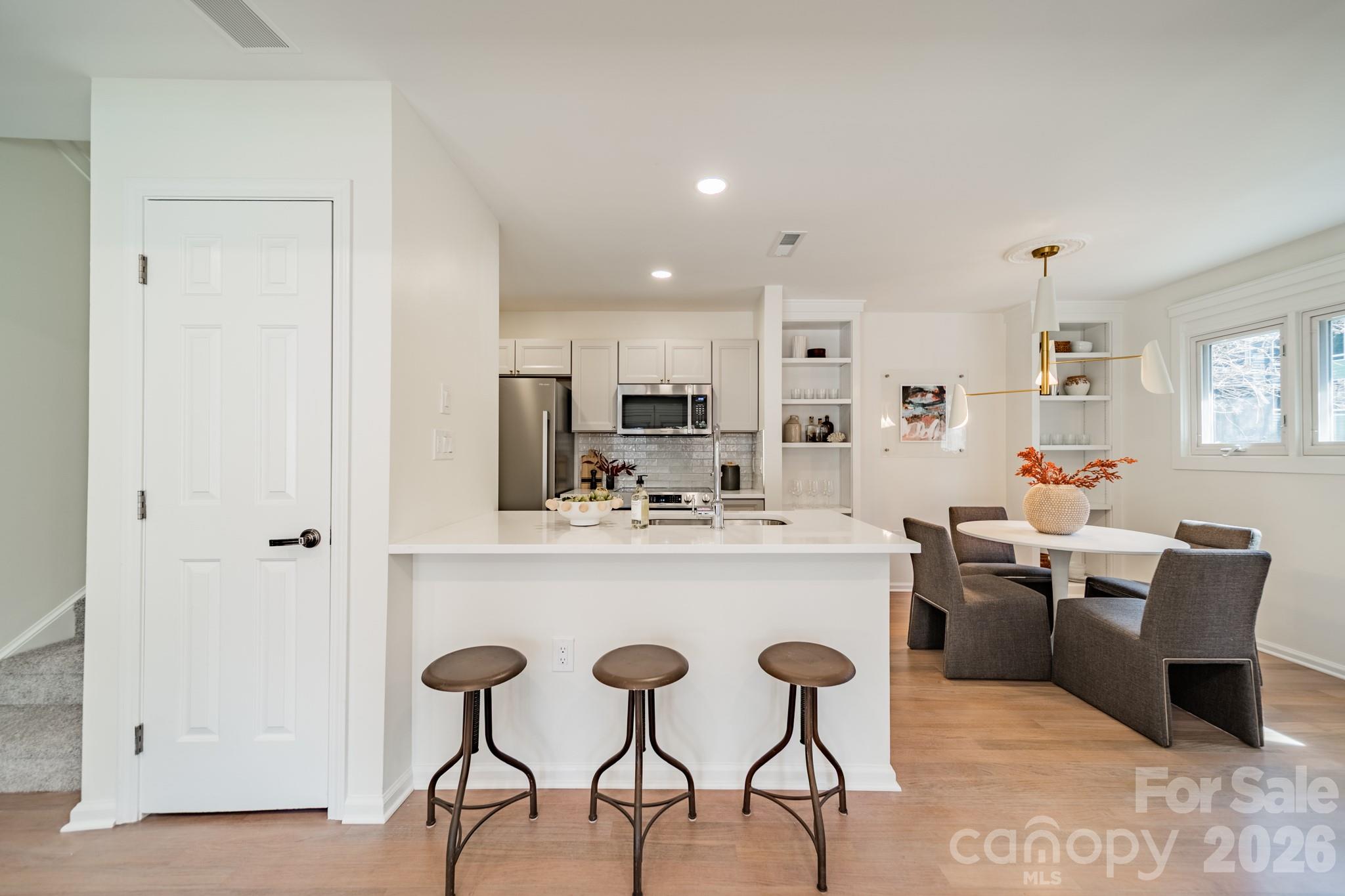 Springfield Square - Residential