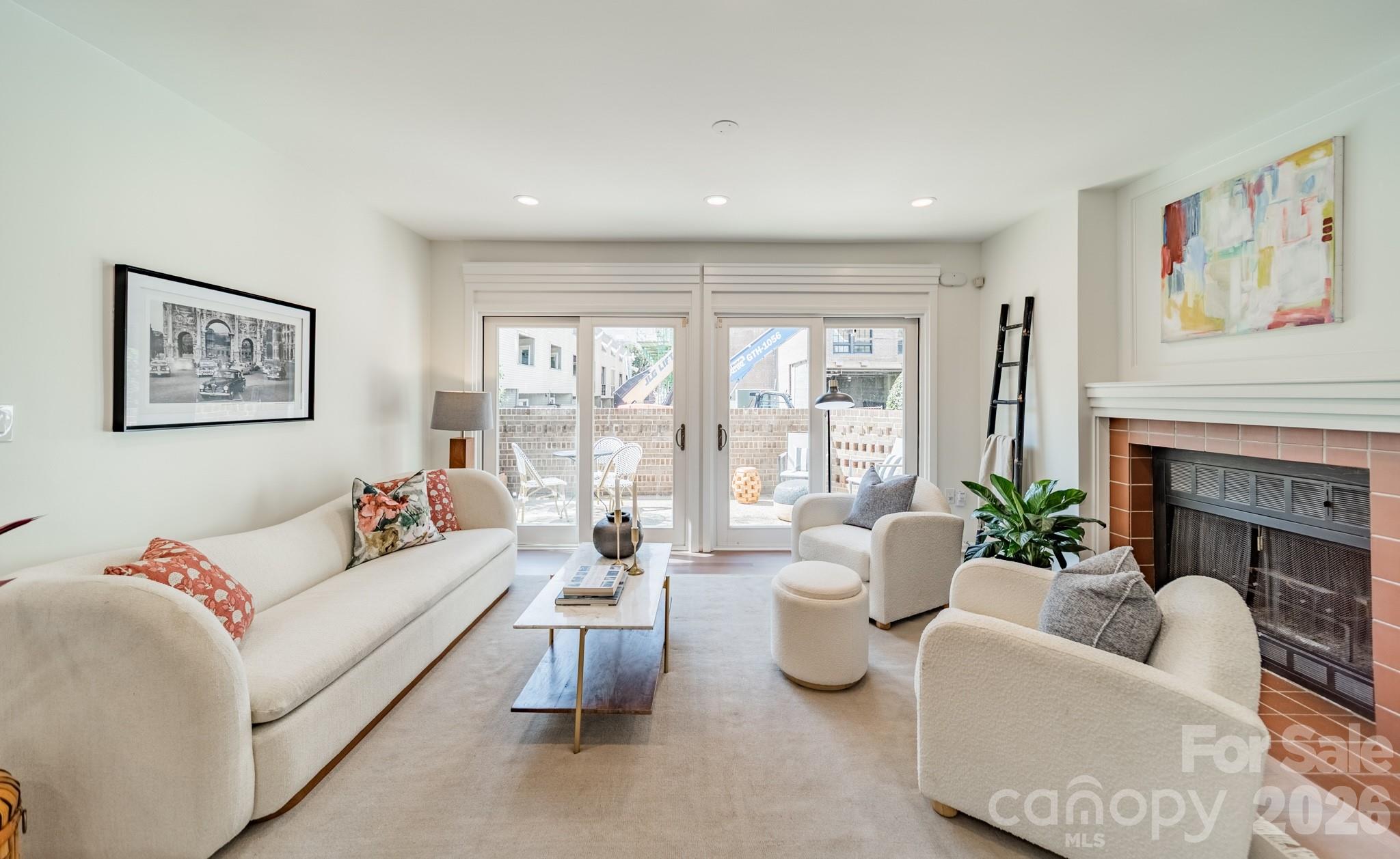 Springfield Square - Residential