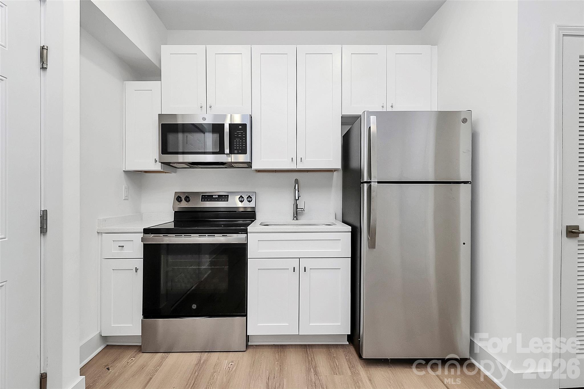 3515 Markland Drive 106