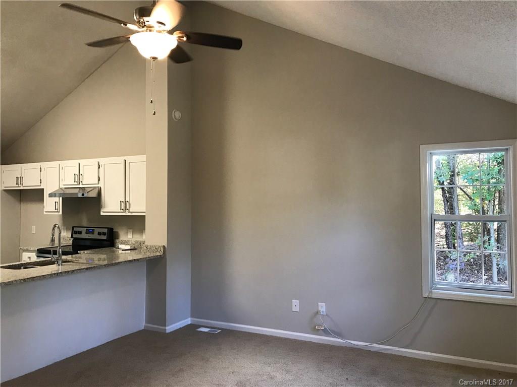 Commodore Peninsula - Residential Lease