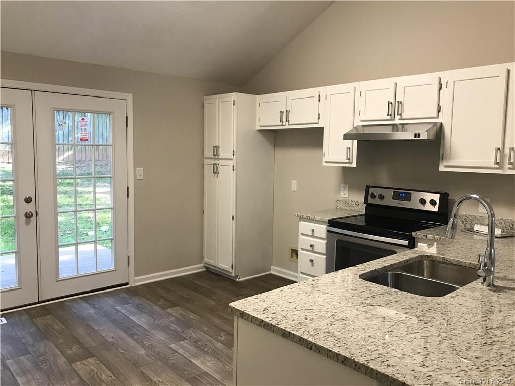 Commodore Peninsula - Residential Lease