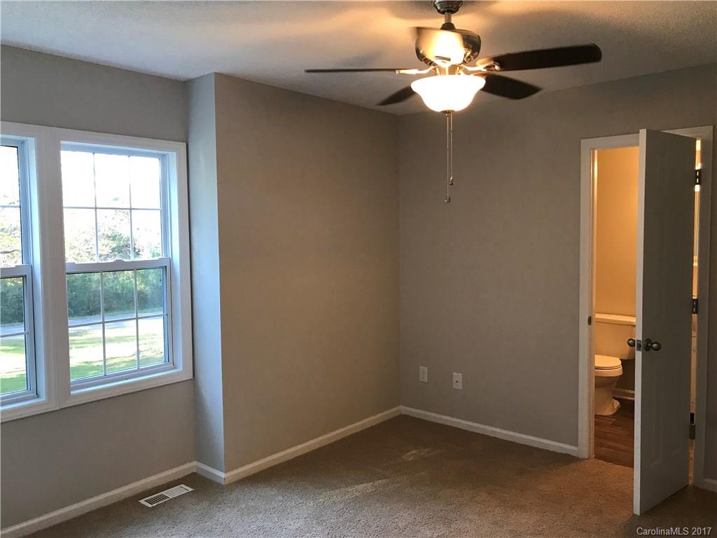 Commodore Peninsula - Residential Lease