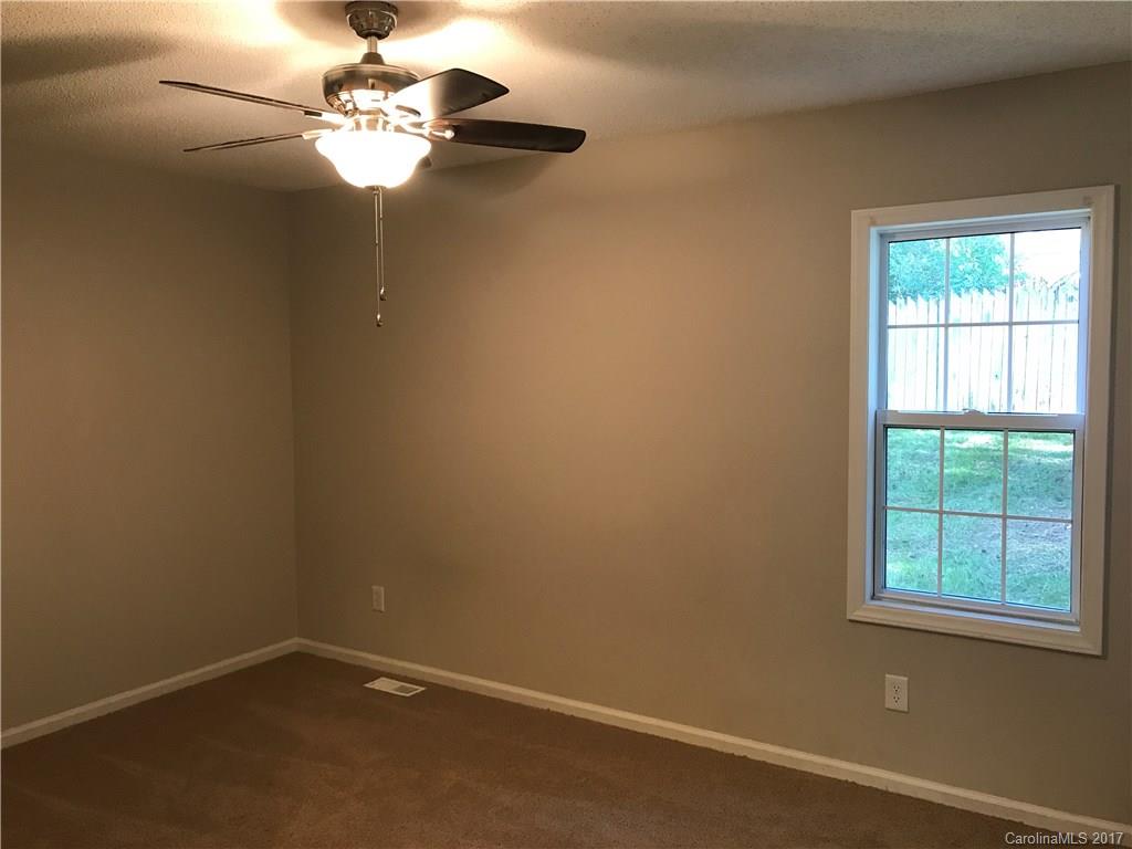 Commodore Peninsula - Residential Lease