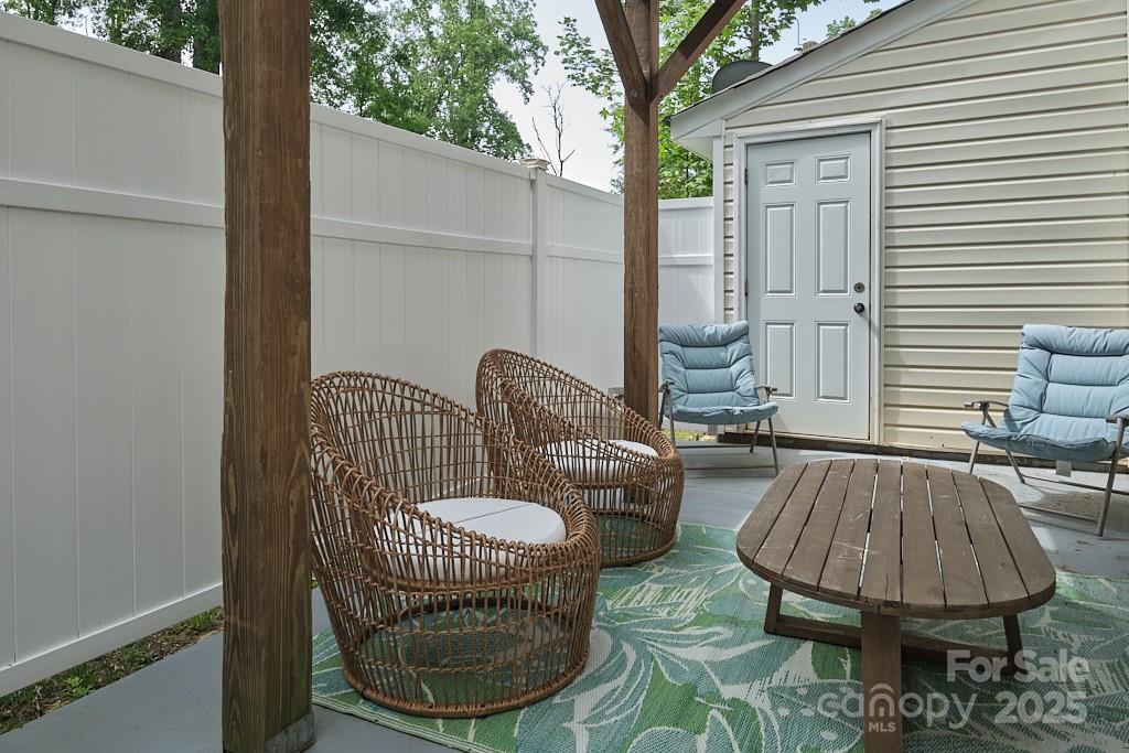 The Townes At River Crossing - Residential