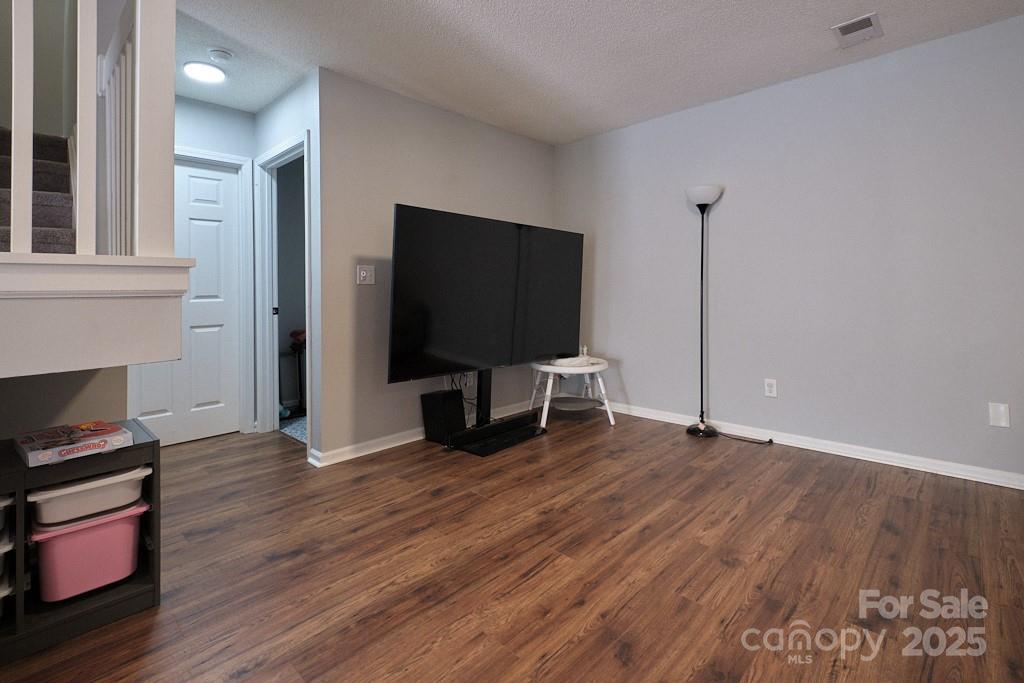 The Townes At River Crossing - Residential