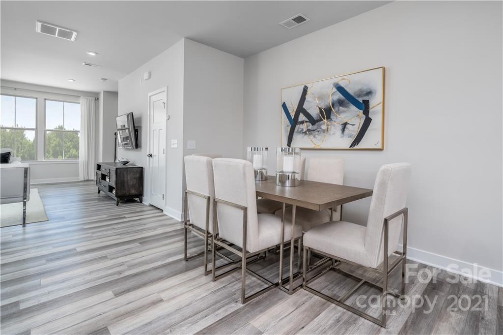 Trinity Townes - Residential